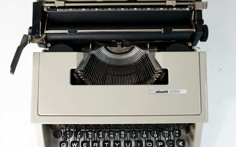 Olivetti Dora Typewriter with Original Carry Bag