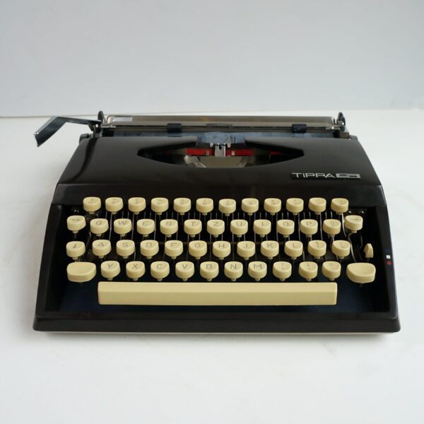 Black Tippa S Typewriter