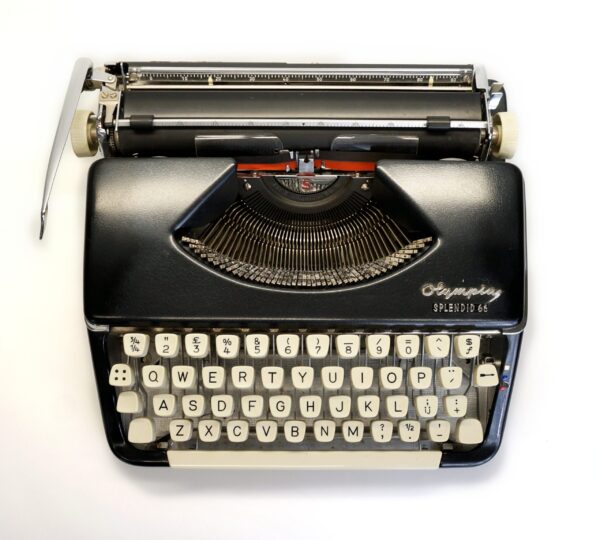 Olympia Splendid 66 typewriter