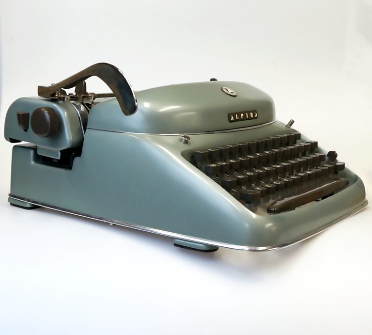 Alpina SK24 Typewriter For Sale - My Cup Of Retro Typewriter Shop