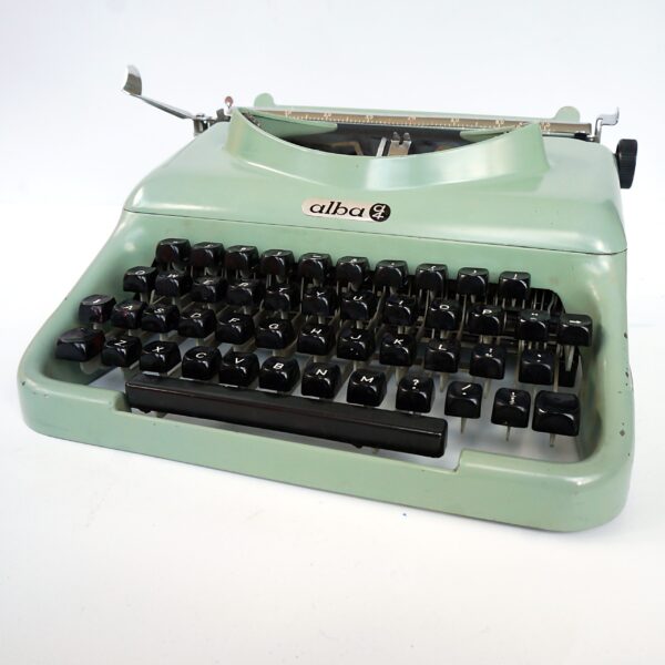 Alba a4 typewriter