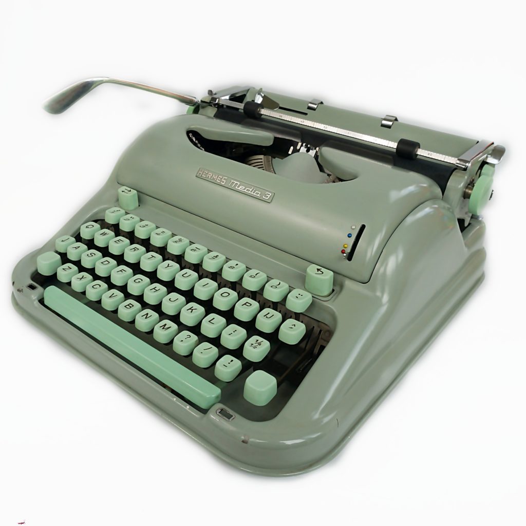 Hermes media 3 typewriter
