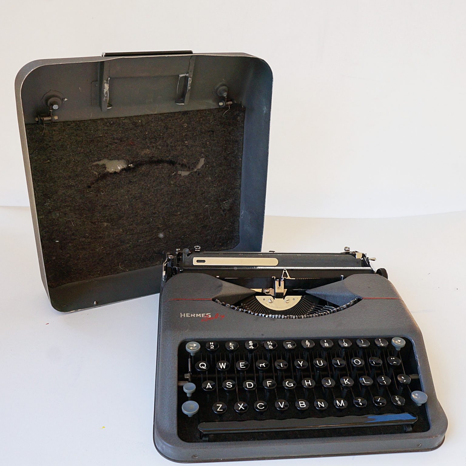 1948 Hermes Baby Typewriter For Sale My Cup Of Retro Typewriters