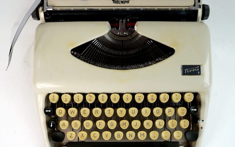 Triumph Tippa Typewriter