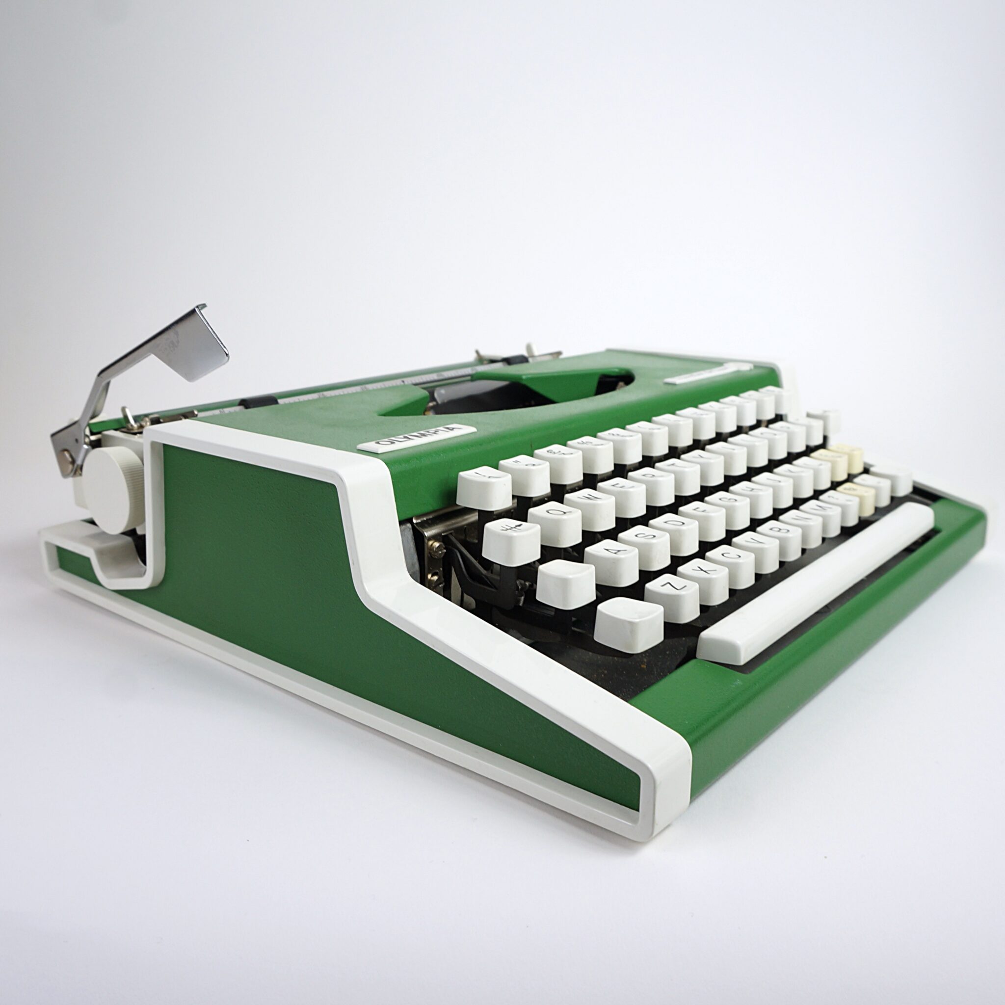 Green Olympia Traveller deLuxe Typewriter My Cup Of Retro Typewriters