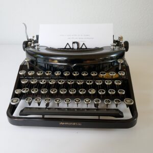 1935 Remington Portable Noiseless typewriter