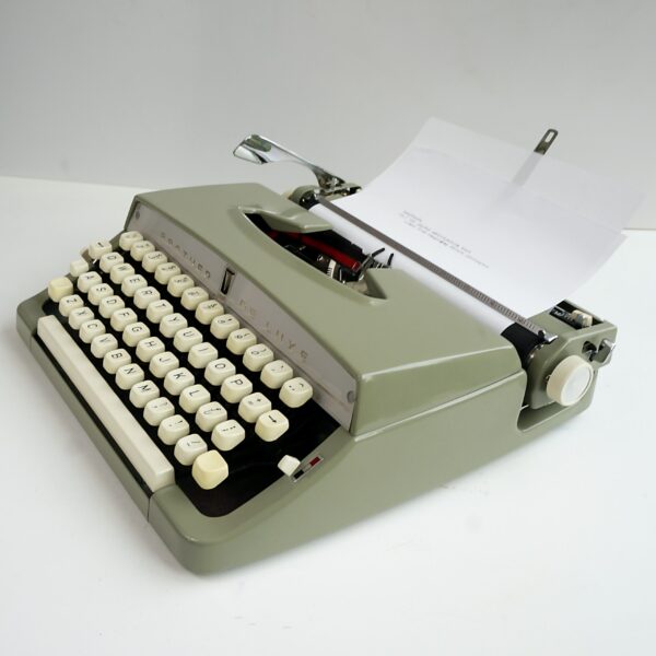 Brother Deluxe Typewriter