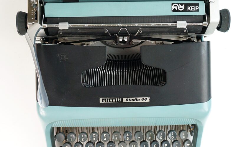 Olivetti Studio 44 Typewriter
