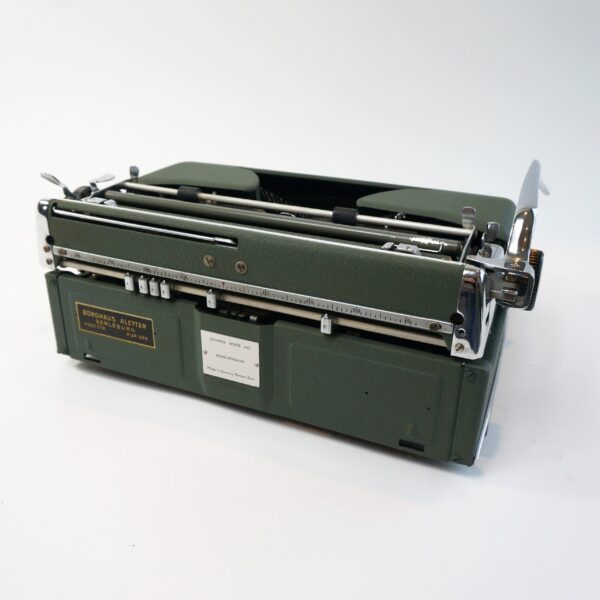 Olympia SM3 typewriter