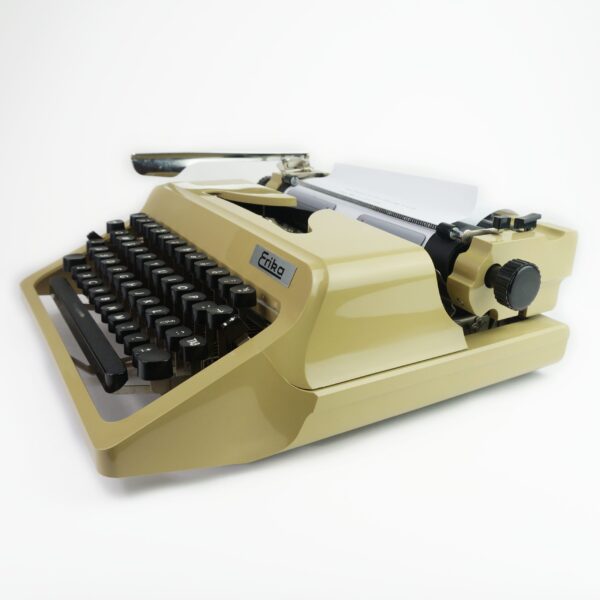 erika 44 typewriter
