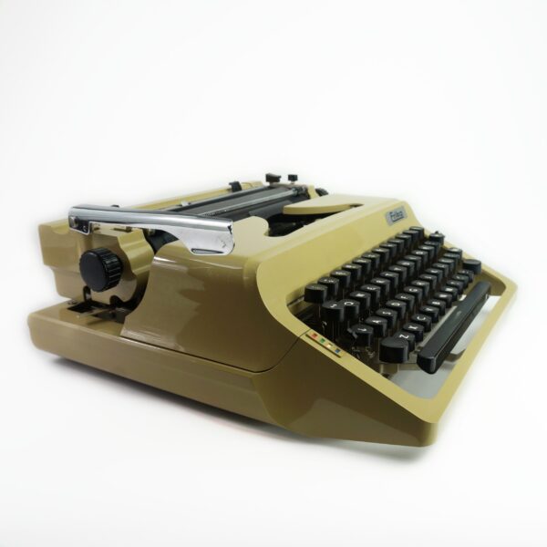 erika 44 typewriter