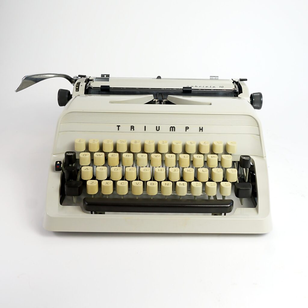 Working Vintage Typewriters For Sale My Cup Of Retro Typewriter Store