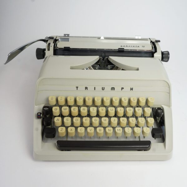 Triumph Gabrielle typewriter