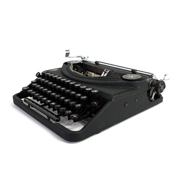 Oliver Portable typewriter