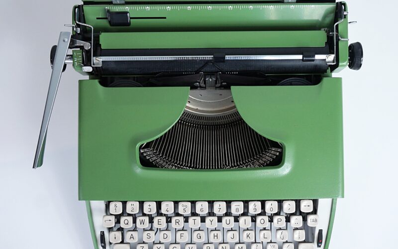 Green Remington 2000 Typewriter