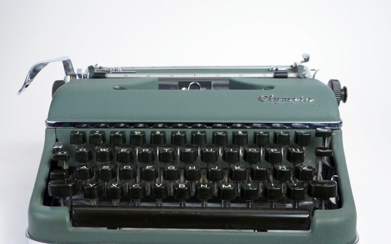 1957 Olympia SM3 Typewriter