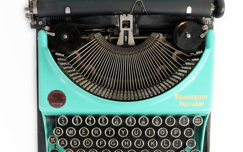 Remington Portable Junior Typewriter 1935