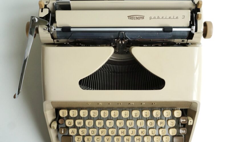 Triumph Gabriele 3 Typewriter