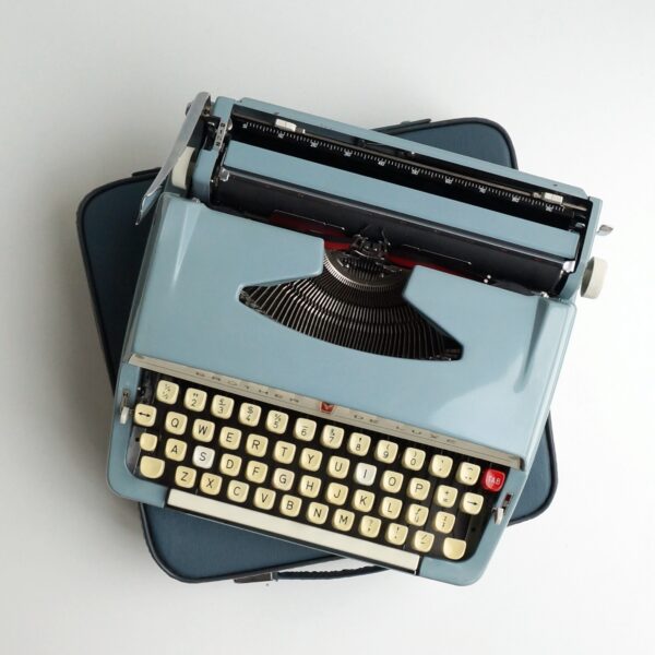 Brother deluxe typewriter