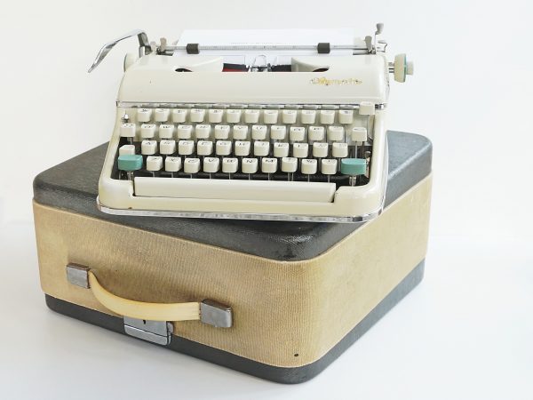 Olympia SM5 typewriter