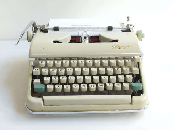 Olympia SM5 typewriter