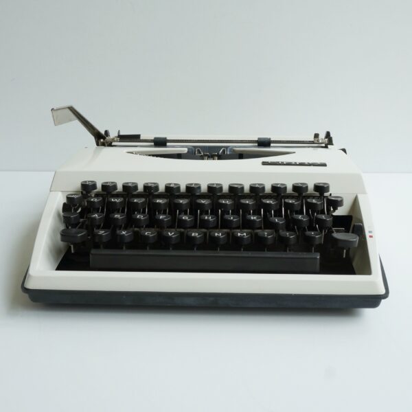white adler tippa typewriter